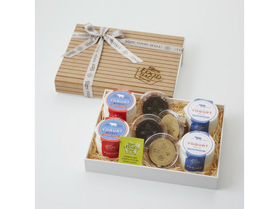 グラホのGIFT（宝塚牧場ヨーグルトのためのグラノーラセット）｜GRAND