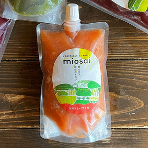 ミオサイ　トマトとパプリカ