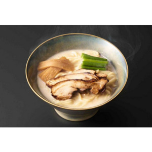 飲み干したくなる濃厚スープの鶏白湯麺 詳細画像